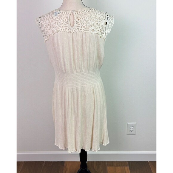 Sundance Women's Gracefully Lovely Dress Ivory Eyelet Lace Smocked Waist - Picture 4 of 7